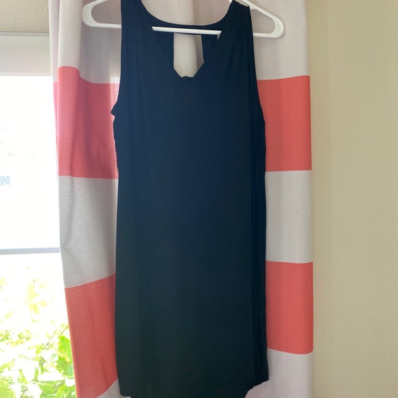 LBD - Picture 2 of 4